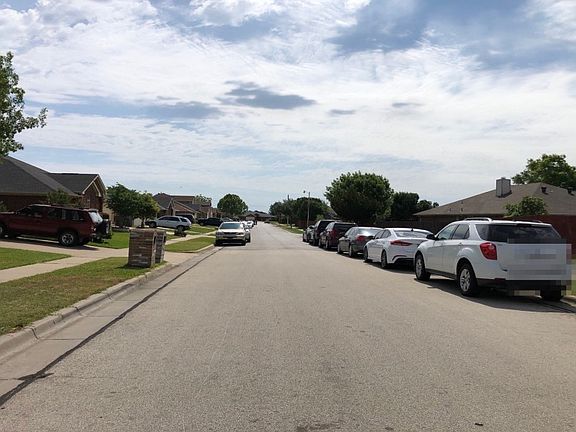 4th image of 517 Fossil Hill Dr