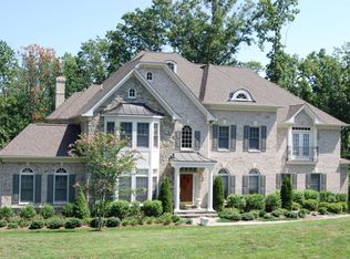 2541 Bridge Hill Ln, Oakton, VA 22124