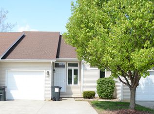 508 Spitler Park Plz, Mount Zion, IL