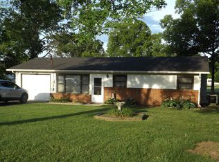 42 Lavergne St, Manchester, TN 37355