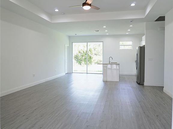 3rd image of 3004 47th St W