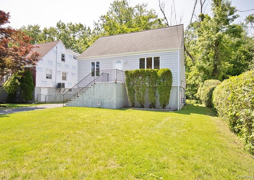 1st image of 12 Babbitt Court