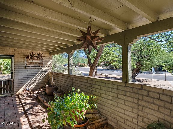 5th image of 3221 N Camino Suerte