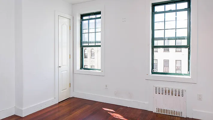 Rented by Nooklyn NYC LLC | media 10