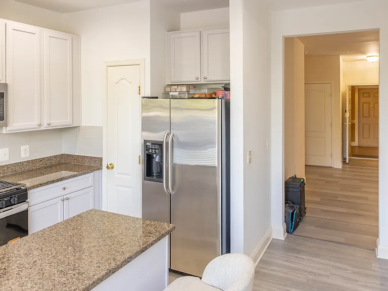 12824 Clarksburg Square Rd #105 — Photo 46