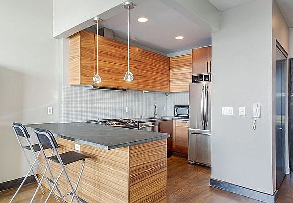 3rd image of 1124 31st Ave APT 16C
