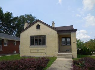 956 Golf Ct, Calumet City, IL 60409