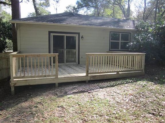 3rd image of 2966 Foxcroft Dr