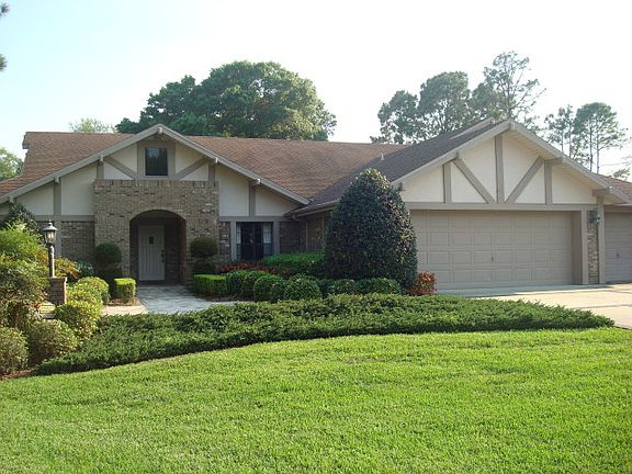 3rd image of 5 Brogden Ct SE