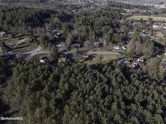 3rd image of LOT 178 Two New Lenox