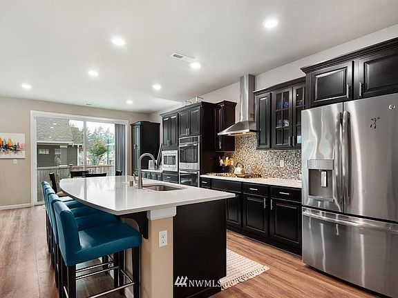5th image of 10332 Driftwood Ave