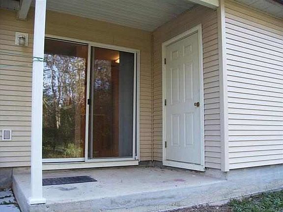 3rd image of 2326 Talley Ln #A