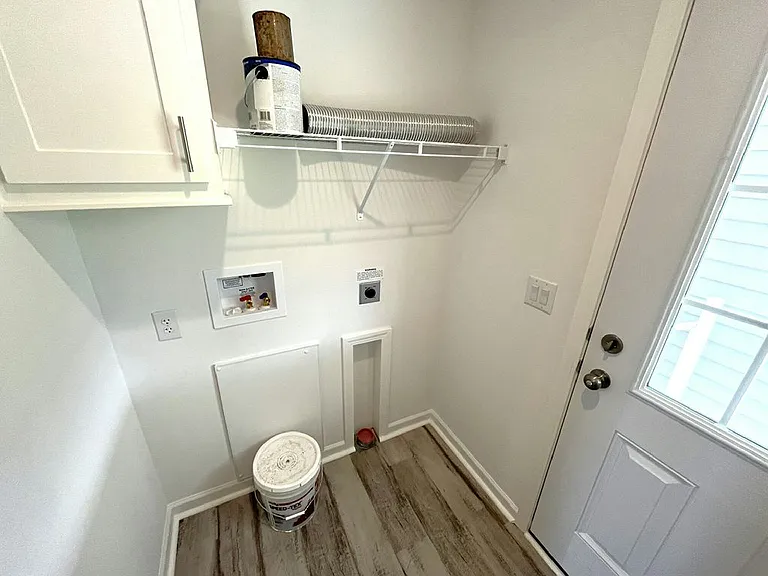 5668 Woodford St #5668E — Photo 20