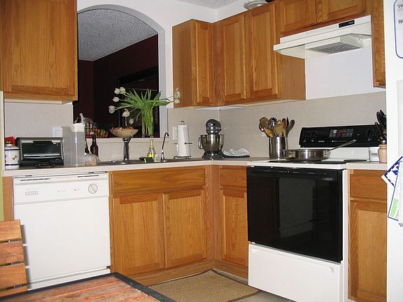 5th image of 1605 Cetona Dr
