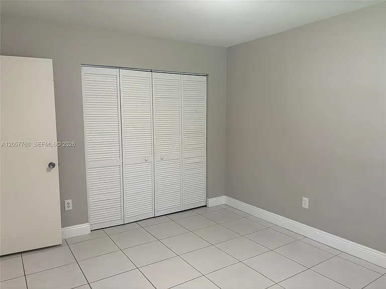 7965 SW 86th St #105 — Photo 16