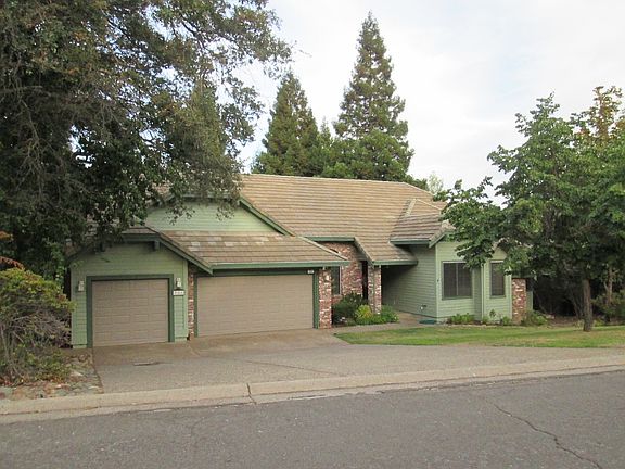 2nd image of 721 Marina View Dr