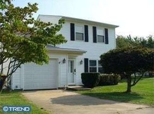 11 Beacon Ln, New Castle, DE 19720
