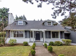 8344 SW 57th Ave, Portland, OR 97219