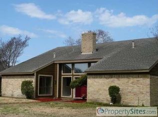 811 Rainbow Dr, Richardson, TX 75081