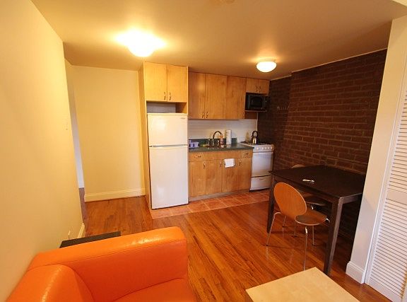 5th image of 78 Washington Pl APT 4F