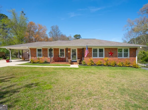 522 Hickory St, Bremen, GA 30110