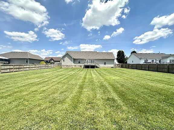 4th image of 204 Middle Dayle Dr
