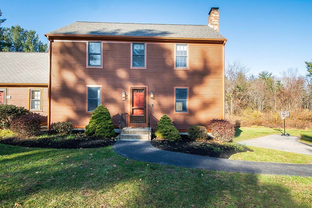 13 Packet Lndg A, Pembroke, MA 02359 Zillow