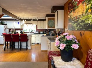 26 Pelham St, North Billerica, MA 01862