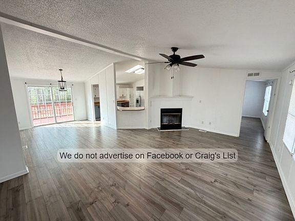 2nd image of 2647 Oglesby Dr