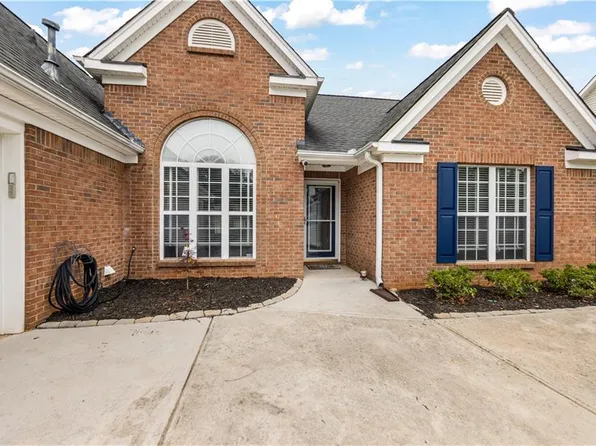 7625 Paddocks Mill Dr, Cumming, GA 30041