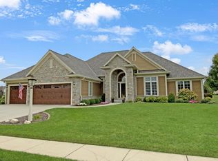 1255 Northview Dr, City of oconomowoc, WI 53066