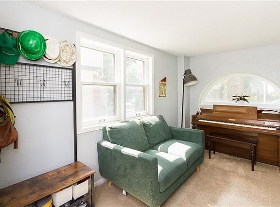 3rd image of 1254 W 72nd St