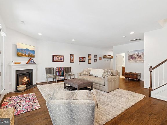 5th image of 7765 Mount Calvary Dr