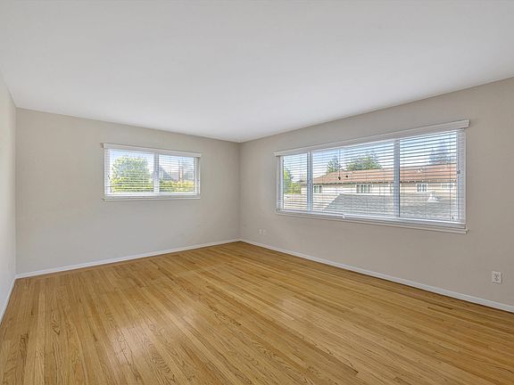 4th image of 1027 Santa Cruz Ave