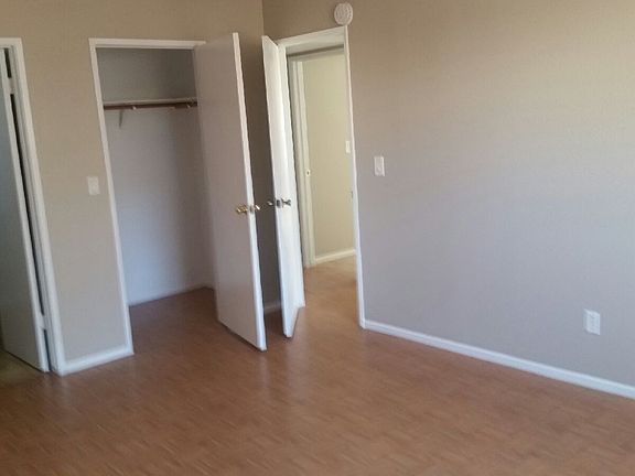 5th image of 1001 Perdew Ave