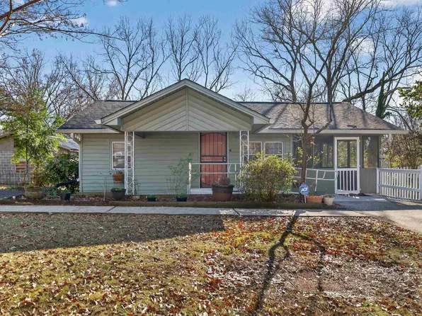 221 9th St, Pleasant Grove, AL 35127