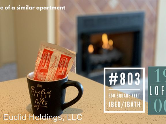 5th image of 1900 Euclid Ave #402