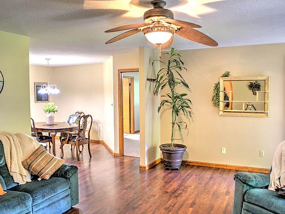 4th image of 7343 S Oak Forest Dr S