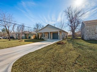 524 E Grumman Dr, Midwest City, OK 73110