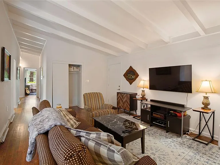2700 Brook Park Way — Photo 12