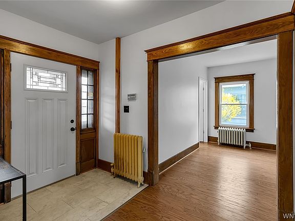 5th image of 228 Highgate Ave