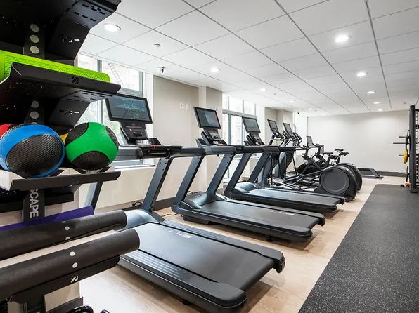 260 West 26th Street image 10 of 27