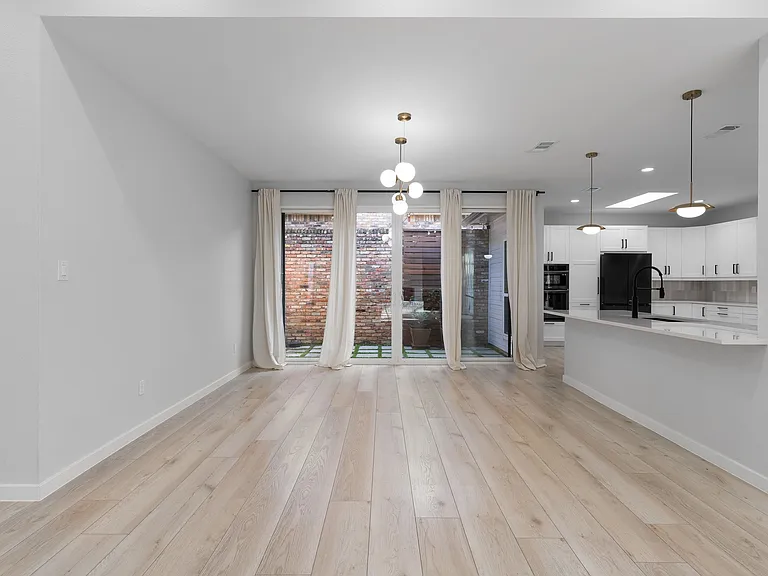 14140 Regency Pl — Photo 11