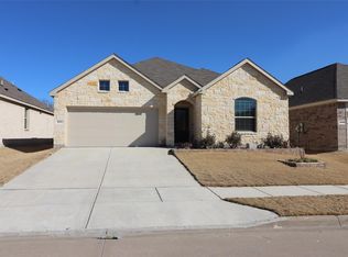 6812 Waterhill Ln, Fort Worth, TX 76179