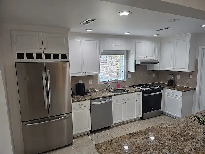 4416 Green Bay Trl — Photo 2