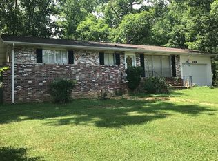 1018 Huffstetler Rd, Maryville, TN 37803