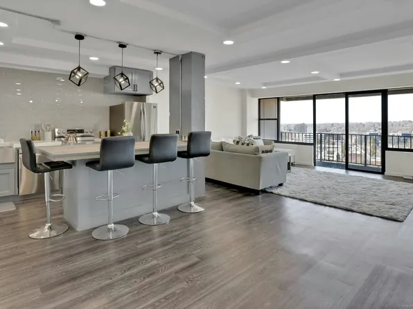 44 Strawberry Hill Avenue #11L, Stamford, CT 06902