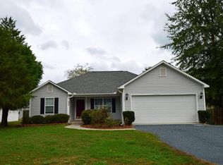 295 Woodgreen Dr, Aberdeen, NC 28315