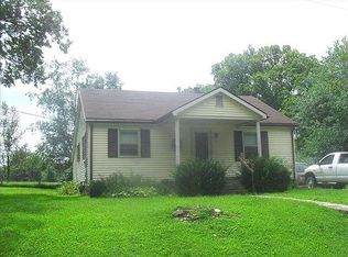 899 E New Hope Rd, Boonville, IN 47601