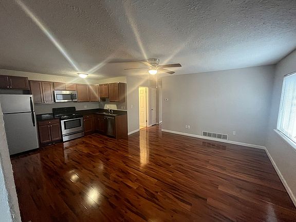 2nd image of 518 Hillsboro Ave #7